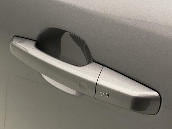 Jaguar F-Pace SVR 5.0 AWD AUT REZERVACE