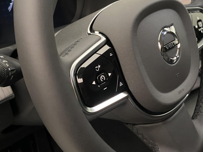 Volvo XC90 B5 AWD AUT BRIGHT PLUS 7míst 2.0 Plus