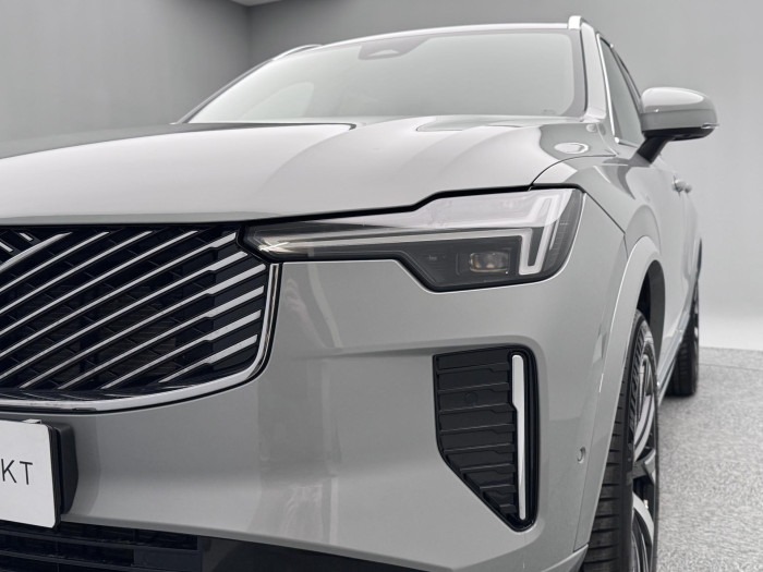 Volvo XC90 B5 AWD CORE AUT CZ 1.maj