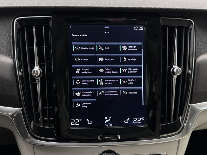 Volvo V90 CC D5 AWD PRO POLESTAR CZ AUT 2.0 d CC CC