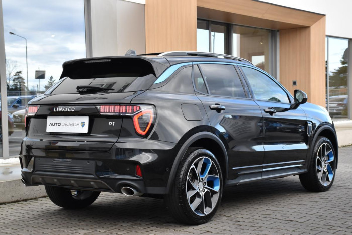 Lynk & Co 01 PHEV DCT AUT 1.maj.