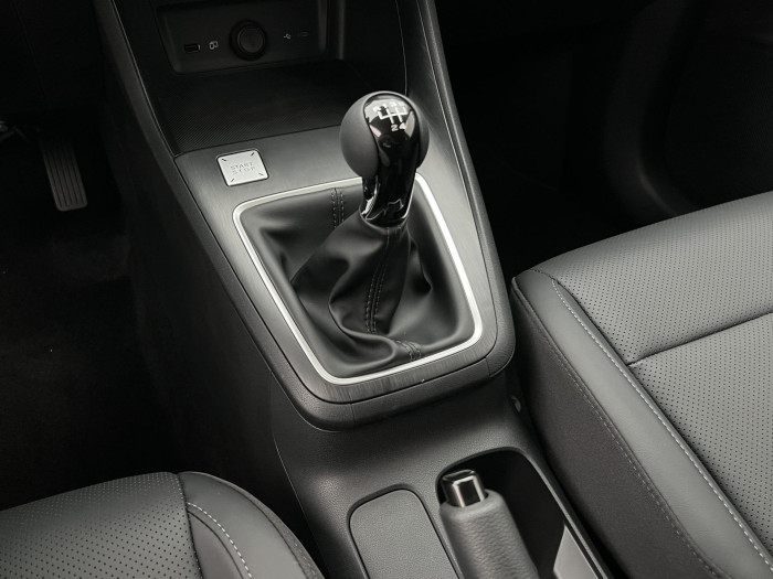 MG ZS ICE ELEGANCE 1.5 MAN 1.5 Elegance