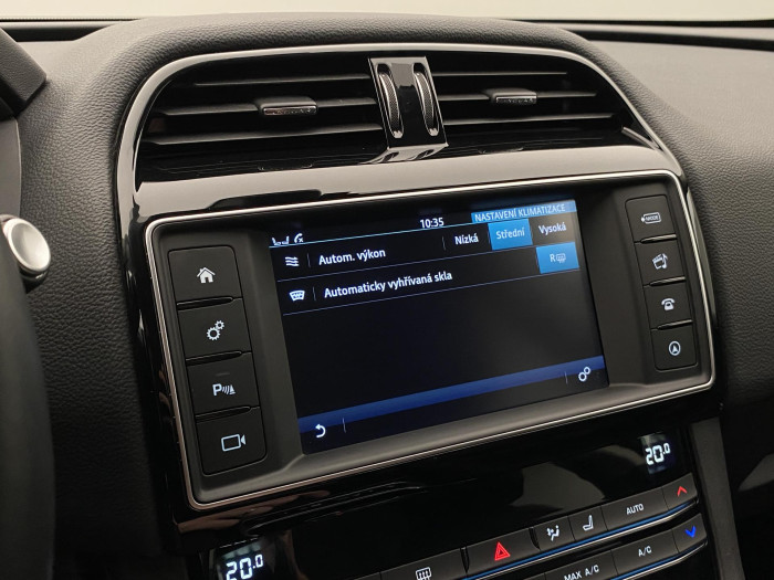 Jaguar F-Pace 35t AWD AUT REZERVACE