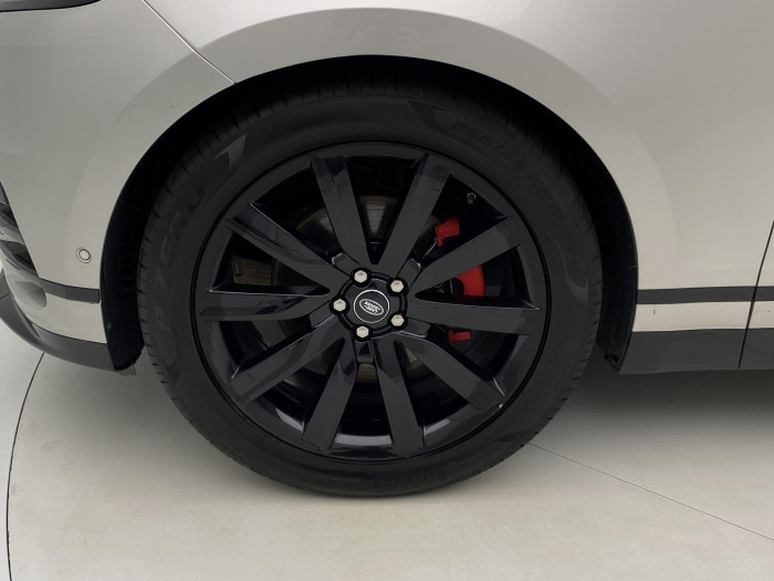 Land Rover Range Rover Velar D275 R-DYNAMIC AWD REZERVACE 3.0 d Dynamic