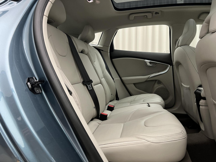 Volvo V40 CC T5 AWD AUT CZ 2.5 CC CC