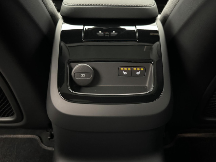 Volvo V90 T8 AWD RECHARGE ULTIMATE 1.maj