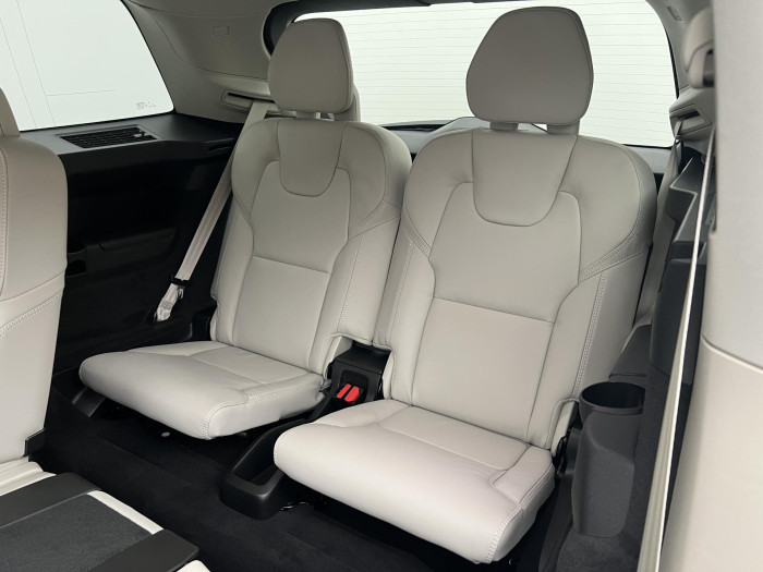 Volvo XC90 B5 AWD DARK PLUS AUT