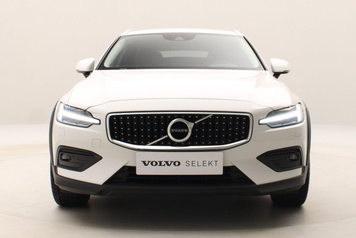 Volvo V60 CC B4 AWD MOMENTUM AUT 1.maj. 2.0 CC CC Momentum