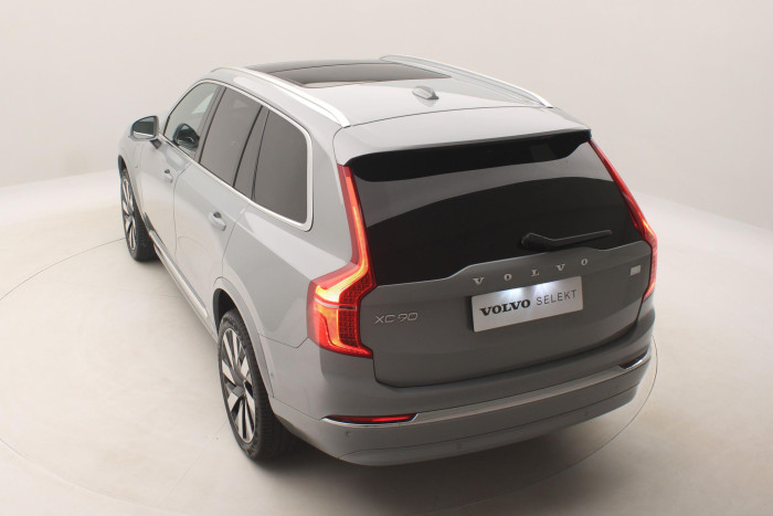 Volvo XC90 T8 AWD PLUS DARK RECHARGE AUT