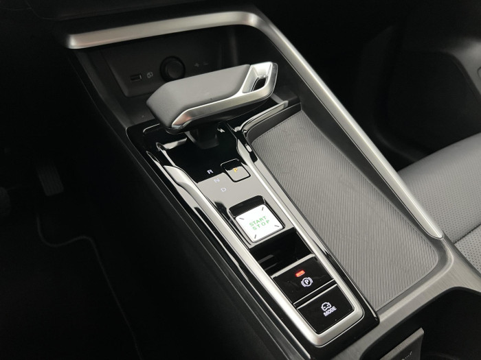 MG ZS 1.5 EXCLUSIVE HYBRID+ AUT CZ 1.5 Exclusive