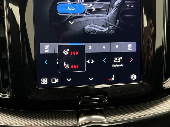 Volvo XC60 T6 AWD RECHARGE PLUS DARK AUT