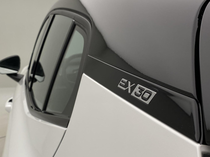 Volvo EX30 PURE ELECTRIC SINGLE PLUS RWD