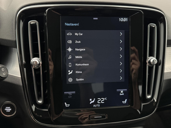 Volvo XC40 T3 MOMENTUM 1.maj. 1.5 Momentum