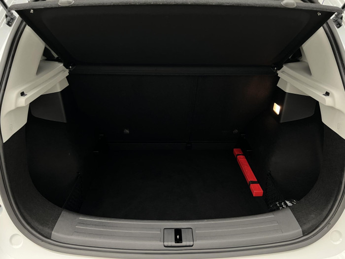 MG ZS 1.0T EXCLUSIVE AUT CZ 1.maj. 1.0 Exclusive