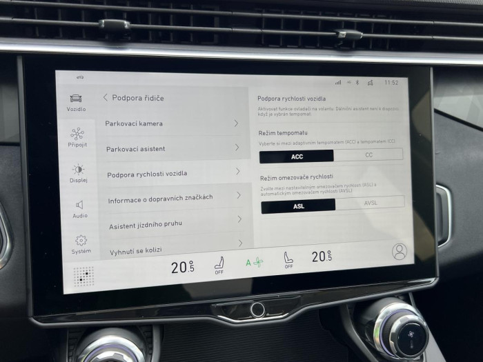 Lynk & Co 01 HEV Aut 1.maj.