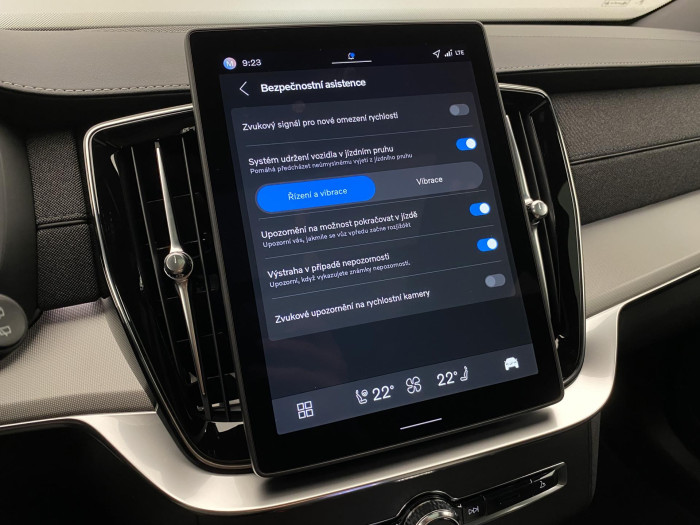 Volvo XC90 B5 AWD BLACK EDITION PLUS 7