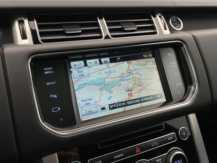 Land Rover Range Rover 4.4 SDV8 VOGUE AWD REZERVACE