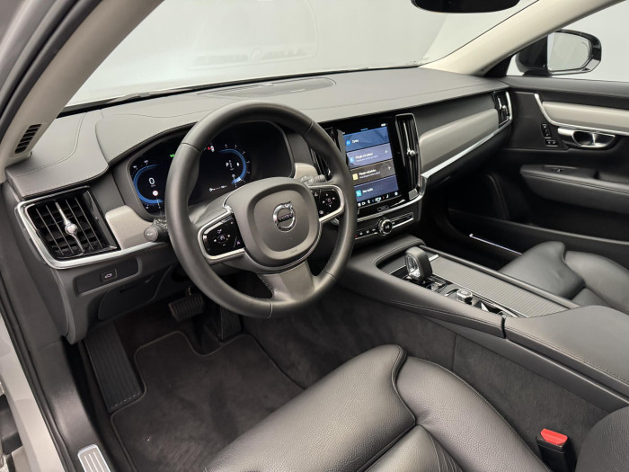 Volvo V90 B5 AWD PLUS DARK AUT