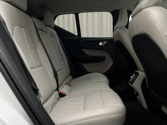 Volvo XC40 T3 INSCRIPTION 1.maj.