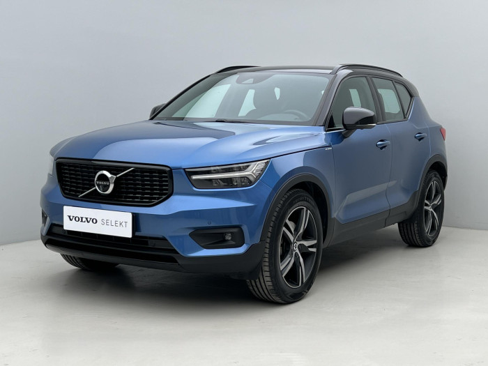 Volvo XC40 D4 AWD R-DESIGN AUT CZ 2.0 d