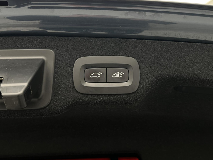 Volvo S90 D4 AWD MOMENTUM AUT CZ 2.0 d Momentum