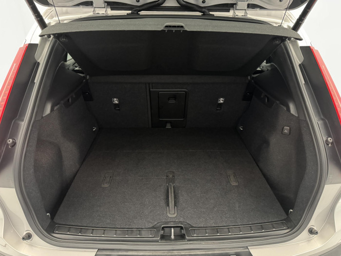Volvo XC40 B4 CORE AUT 1. MAJ