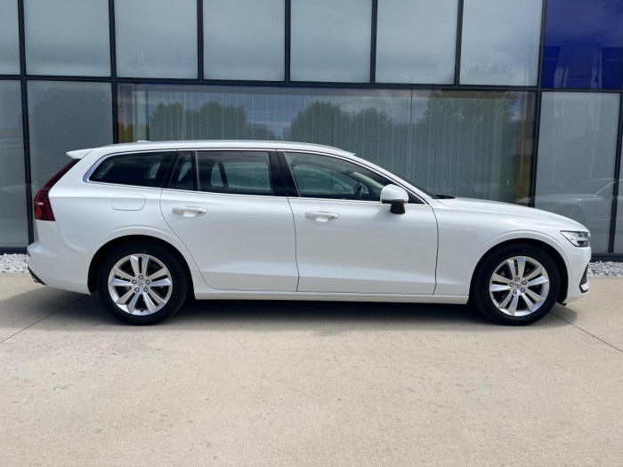 Volvo V60 D3 MOMENTUM 1.maj. 2.0 d Momentum