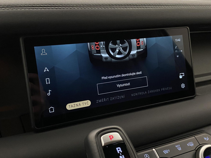 Land Rover Defender D300 SE AWD AUT CZ REZERVACE 3.0 d SE