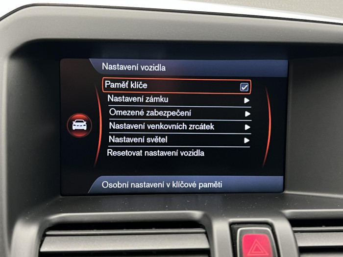 Volvo XC60 D4 AWD SUMMUM AUT 2.4 d Summum