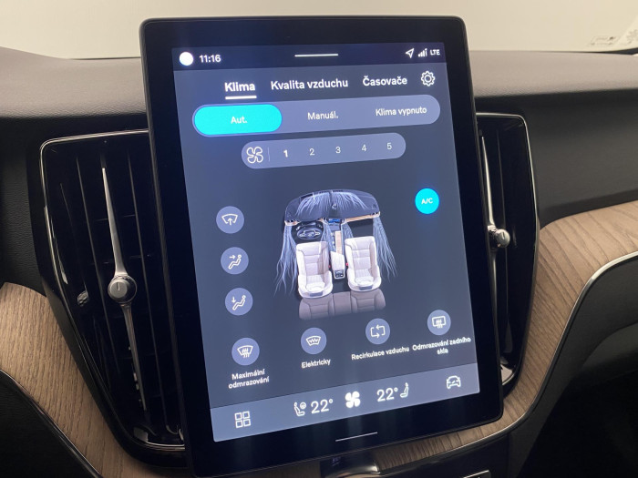 Volvo XC60 B5 AWD AUT DARK PLUS