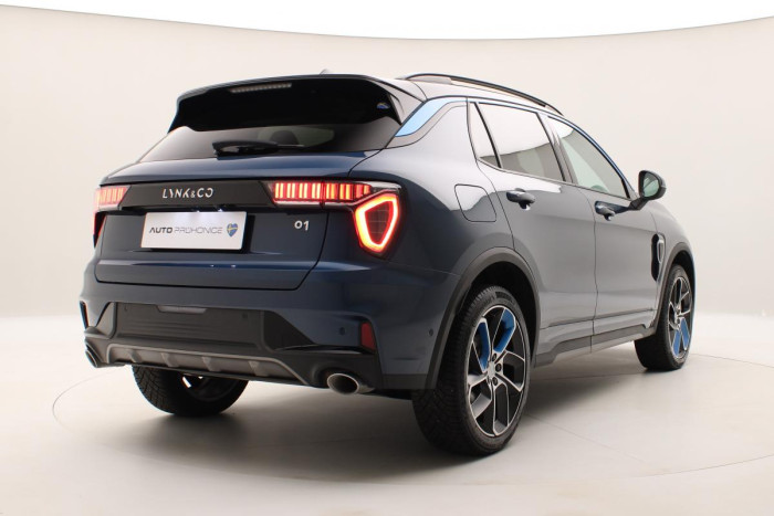 Lynk & Co 01 PHEV DCT AUT REZERVACE