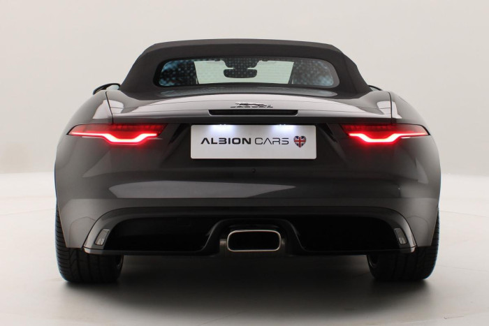 Jaguar F-Type P300 CABRIOLET RWD