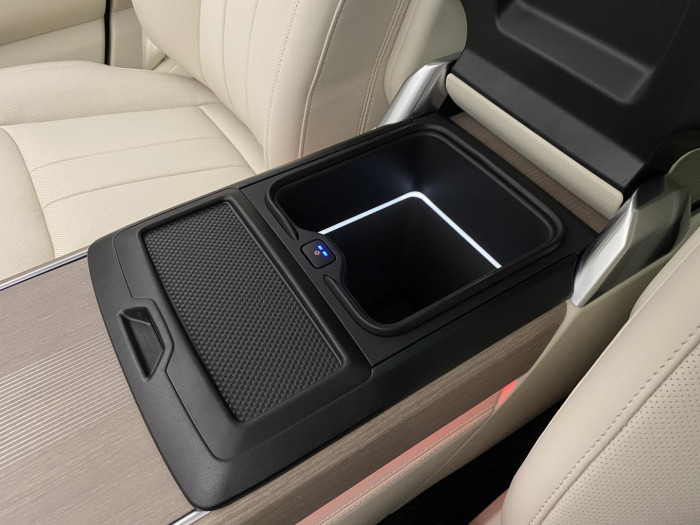 Land Rover Range Rover P530 AUTOBIOGRAPHY REZERVACE