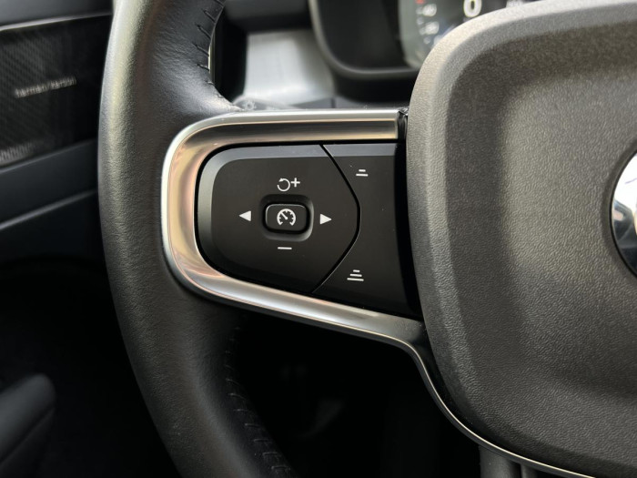 Volvo XC40 B4 MOMENTUM Aut 1.maj. 2.0 Momentum