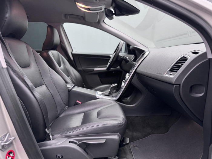 Volvo XC60 D4 SUMMUM AUT CZ 2.4 d Summum