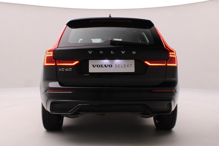 Volvo XC60 B5 AWD R-DESIGN AUT
