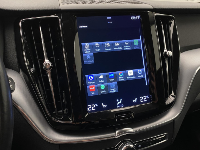 Volvo XC60 B4 AWD DARK PLUS AUT