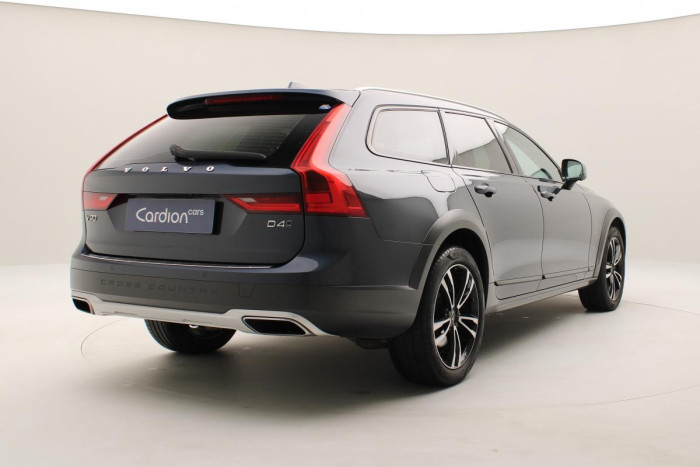 Volvo V90 CC D4 AWD PRO REZERVACE 2.0 d CC CC