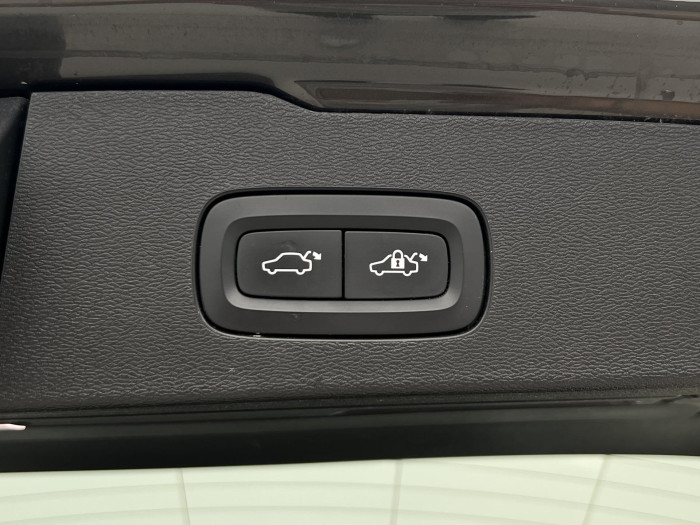 Volvo V60 B4 MOMENTUM AUT 2.0 Momentum