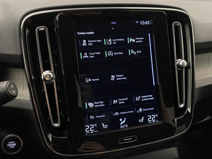 Volvo XC40 D3 INSCRIPTION AUT REZERVACE 2.0 d
