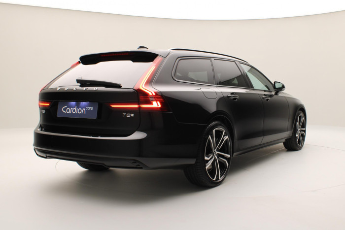 Volvo V90 T8 AWD Plug-in DARK ULTRA