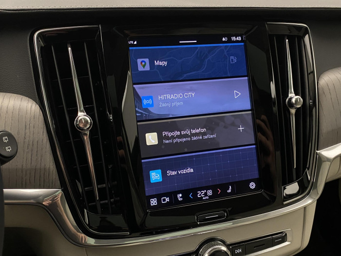 Volvo V90 CC B4 AWD ULTIMATE CZ 1.maj 2.0 CC CC