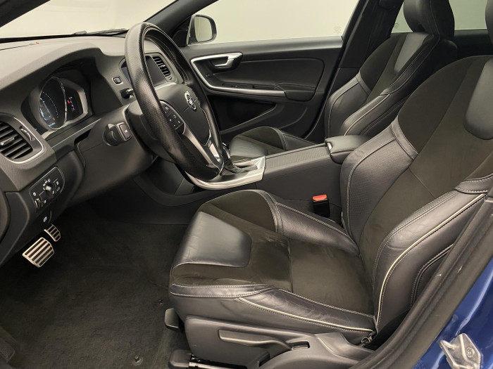 Volvo V60 T5 R-DESIGN AUT CZ