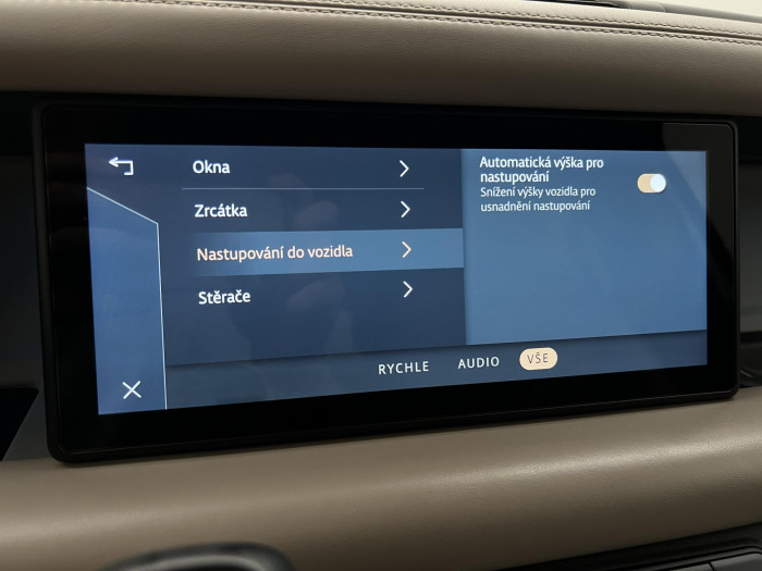 Land Rover Defender P400 HSE AWD AUT CZ