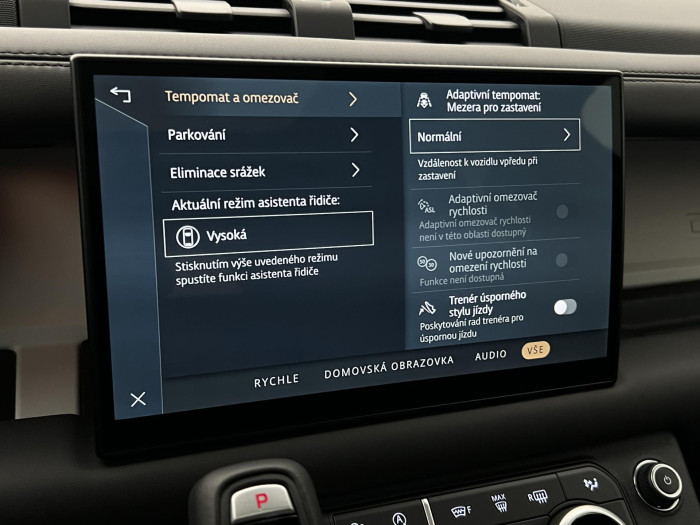 Land Rover Defender 110 D250 X-DYNAMIC SE AWD Aut 3.0 d Dynamic SE