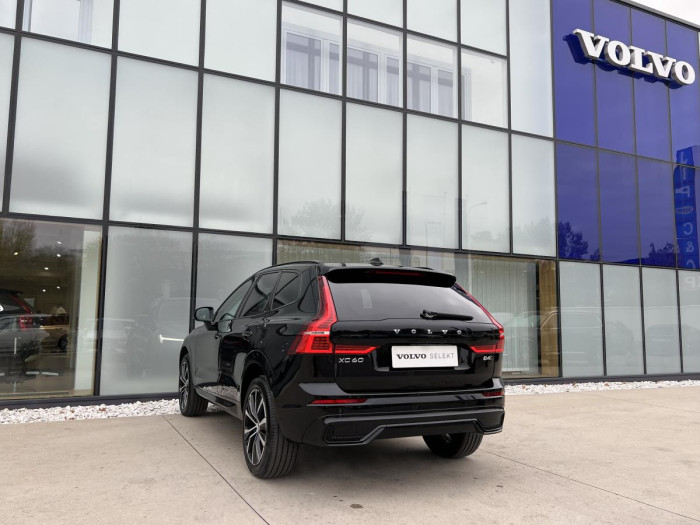 Volvo XC60 B4 AWD DARK PLUS Aut 1.maj. 2.0 Plus