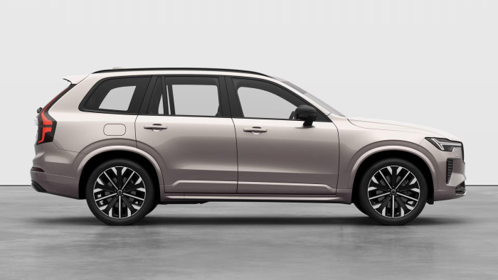 Volvo XC90 T8 AWD RECHARGE DARK PLUS 7m