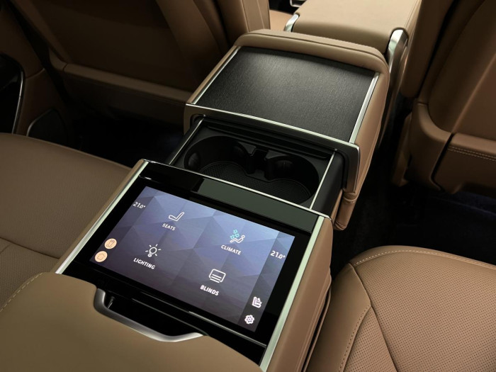 Land Rover Range Rover D350 AUTOBIOGRAPHY REZERVACE 3.0 d