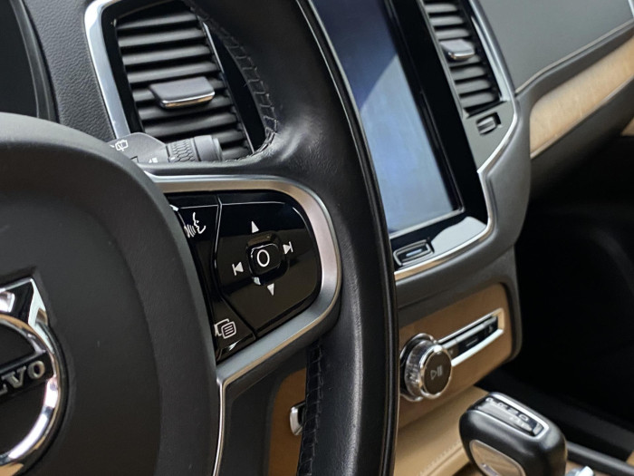 Volvo XC90 D5 AWD INSCRIPTION AUT 2.0 d