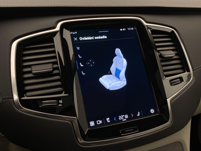 Volvo XC90 B5 AWD BRIGHT ULTRA REZERVACE